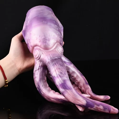 Octopus double dildo and vagina